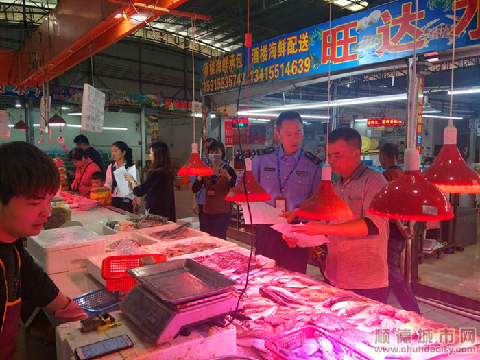 樂從：深入檢查農貿市場掃黑除惡工作