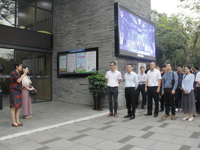 龍江：風雨無阻，向兄弟鎮街針對性學習
