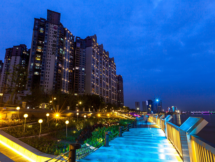 壹周美圖：璀璨燈光雕塑著順德夜景輪廓