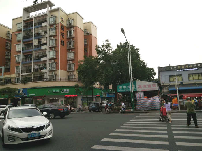 近良市場多個宵夜檔擾民？將進行管理！