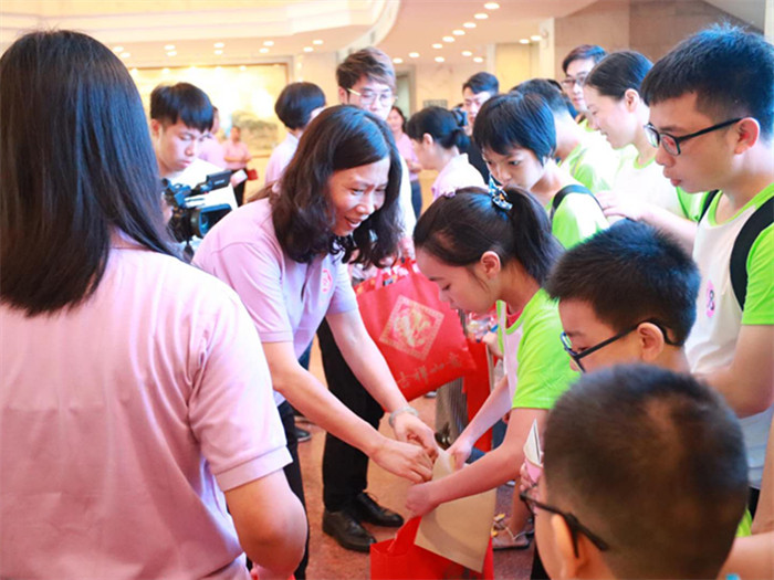 大良：情暖孩子，開心游玩收獲知識