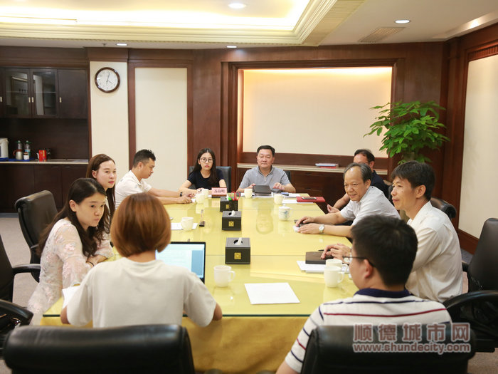 6月10日下午，市委常委、順德區委書記郭文海與順德區留學生協會代表座談（順德檔案館 何文健攝）.jpg
