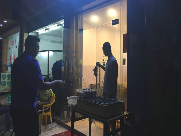 容桂：連夜出擊宵夜檔，解決擾民問題