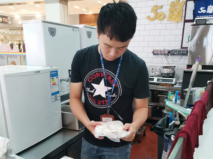 飲品店檢查，暫未發現重大違法違規情況