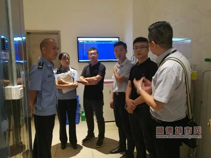機器人餐廳安全嗎？運營前順德開展檢查