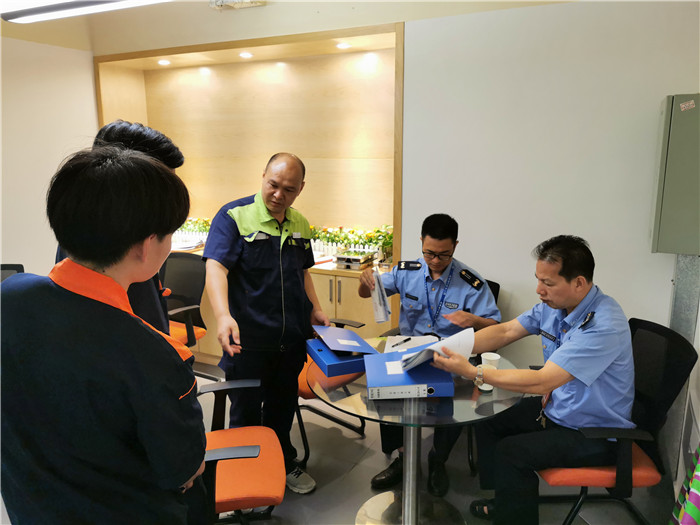樂(lè)從：處理電梯投訴，保障市民乘梯安全