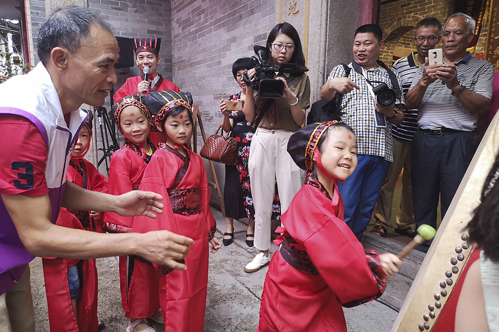 右眼新聞：打造幸福的前沿陣地