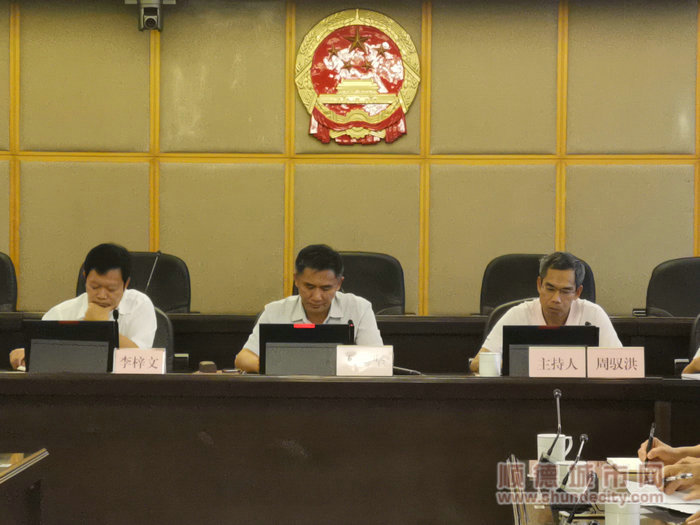 列海堅（中）、李梓文（左）、周馭洪（右）等領導出席_副本.jpg
