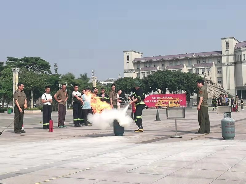 百米干粉操.jpg
