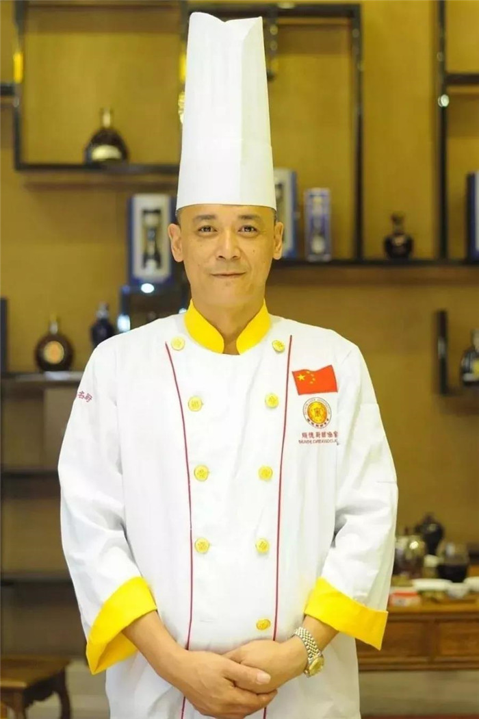 均安蒸豬+“粵菜廚王”=“粵菜精品”！