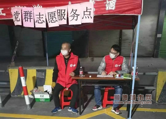 3 清晨6點  新村二期興發(fā)路路口.jpg