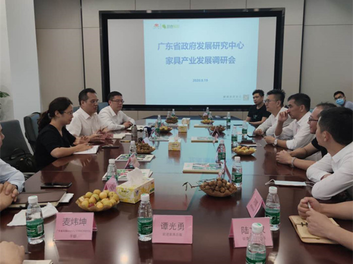 政企溝通，助力龍江家具產(chǎn)業(yè)高質(zhì)量發(fā)展