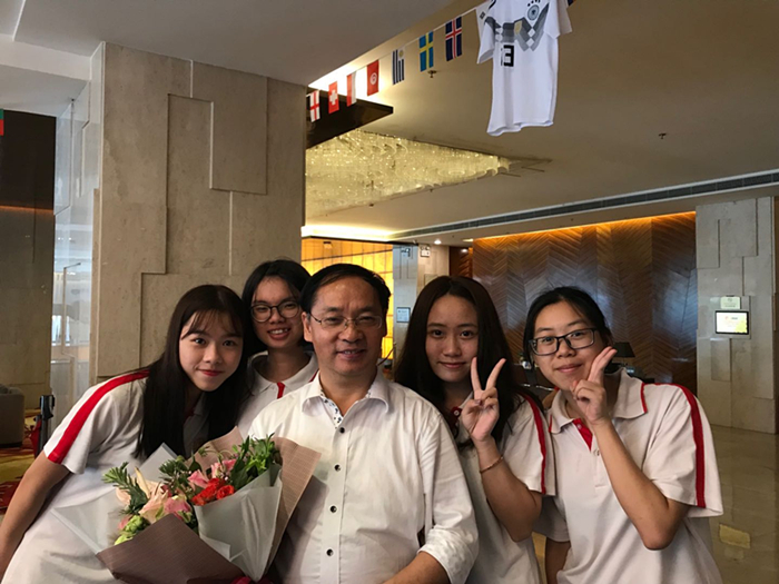 順德老教師：時間流逝，初心不改