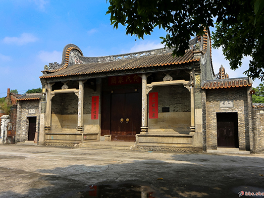 寧靜的杏壇馬東村
