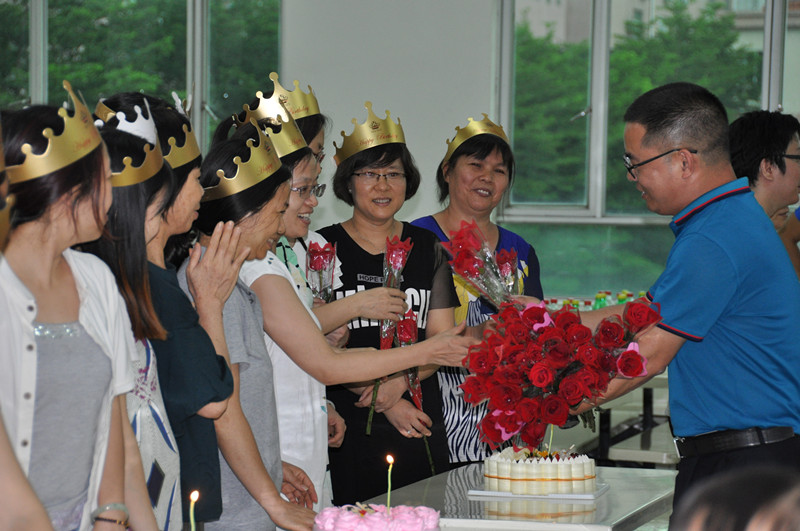 北滘鎮中心小學教師生日會.JPG