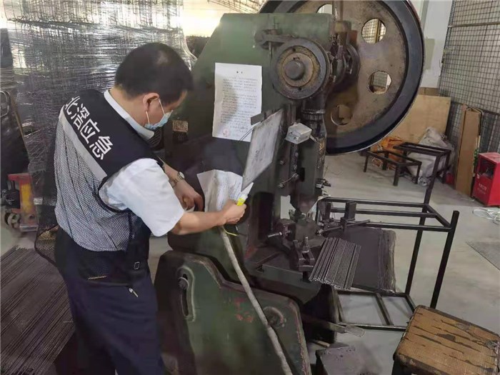持續維穩！北滘開展工貿企業夏季安全檢查