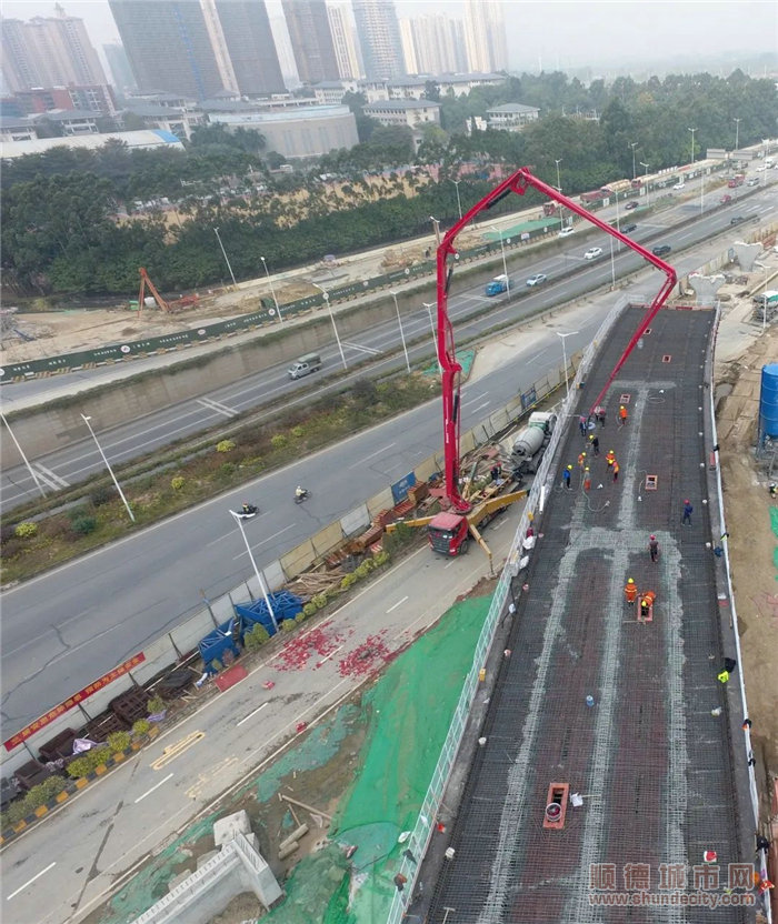 3城東立交項目建設提速，將大大緩解擁堵。.jpg