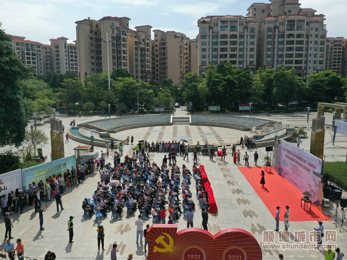 圖2展覽現場航拍圖_副本_1.jpg