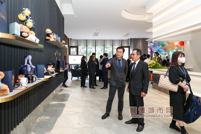 嘉賓參觀德勝文化館 (1)_副本.jpg