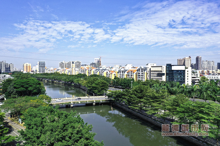 大門河兩岸綠樹人家相映襯2 順德城市網攝影俱樂部“史樂林”攝.jpg