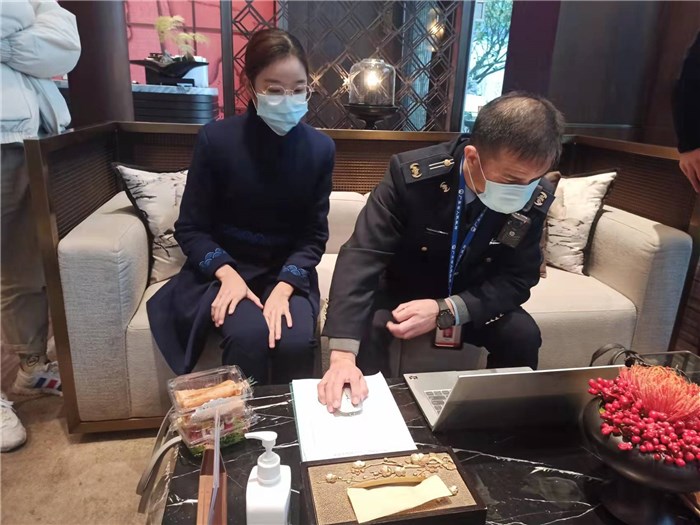違法抓拍消費者人臉照片？樂從立即查處！