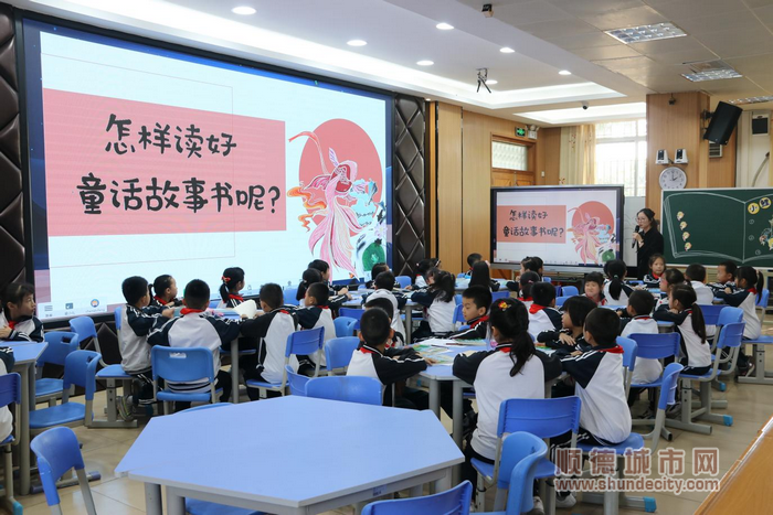 倫教教師隊伍面貌煥然一新。.png