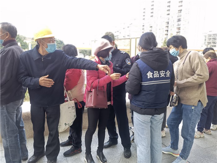 樂從落實核酸檢測有序開展，筑牢防疫鐵壁