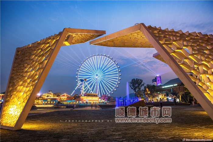 3、歡樂海岸——邊人.jpg