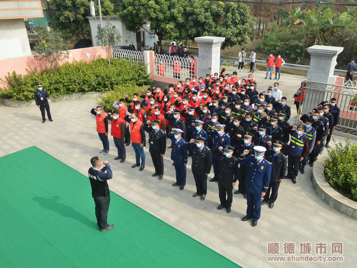 高效廉潔的執法隊伍是均安人居環境提升的堅強后盾。.jpg