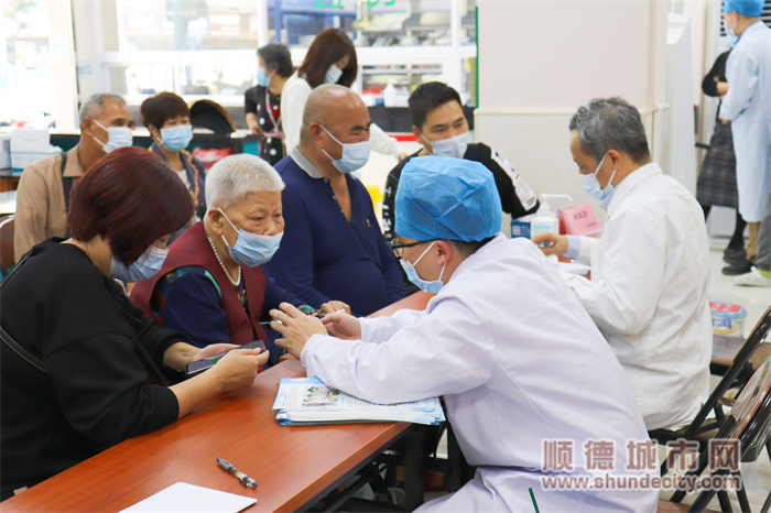 省級專家坐診，為大良市民帶來健康福音.jpg