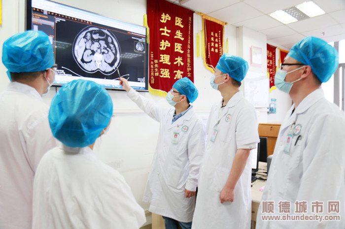 4只有不斷精進技術，才能給病人更好的服務。.jpg