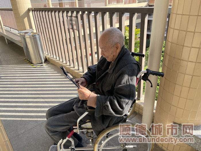 親情連線1_副本.jpg