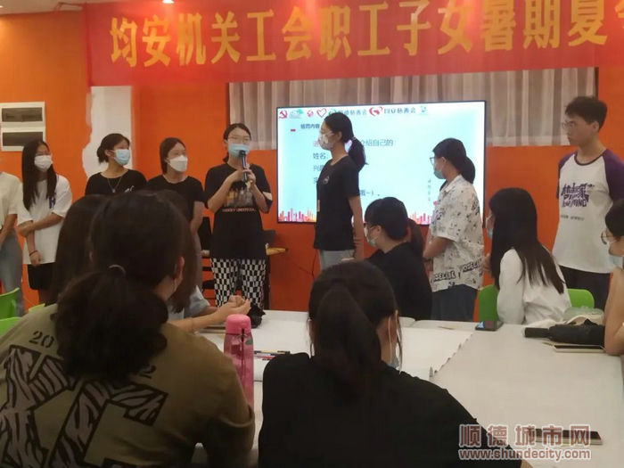 青少年代表分享感受。.jpg