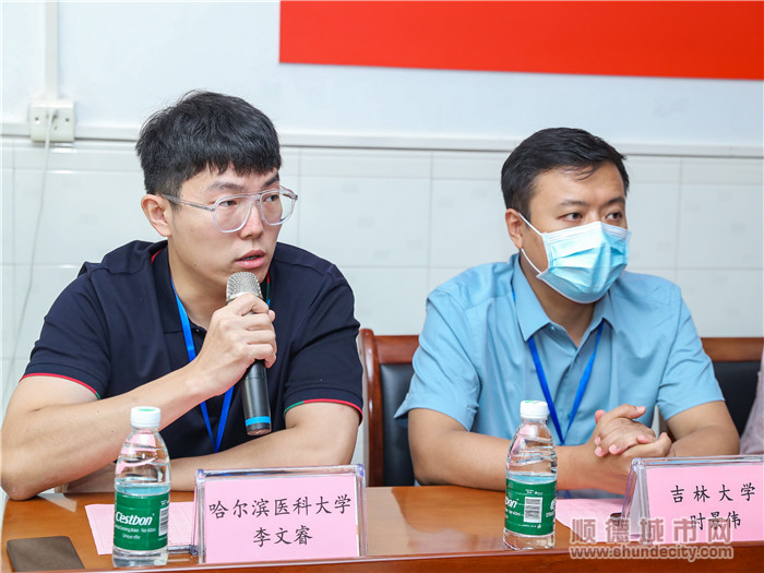 高校嘉賓踴躍發言。_副本.jpg
