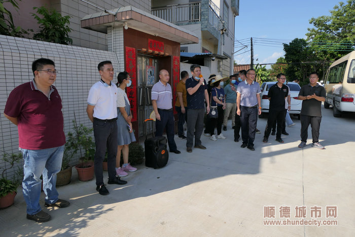 現(xiàn)場(chǎng)走訪調(diào)研新華尾水處理項(xiàng)目。.jpg
