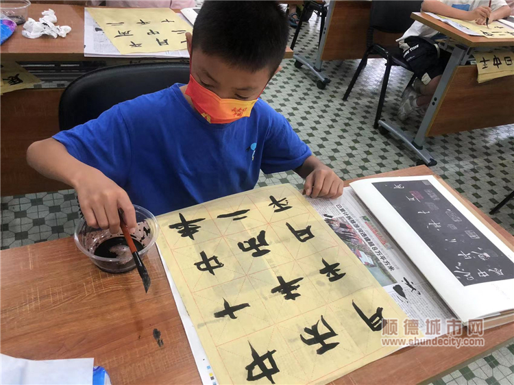 妙筆生輝，快樂暑假”青少年兒童毛筆書法小組3.jpg