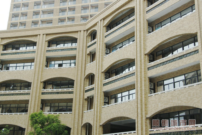 英華學校教學樓.JPG