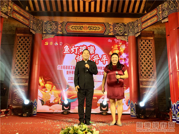 相聲《兩口子》。.jpg