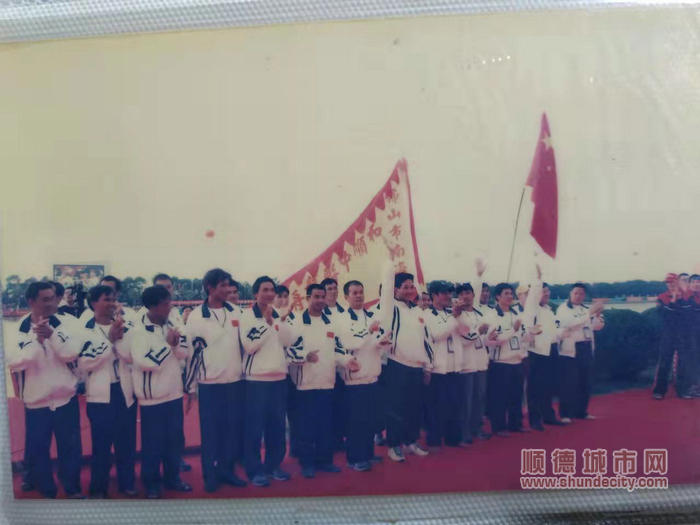 均安龍舟隊為國出征。.jpg