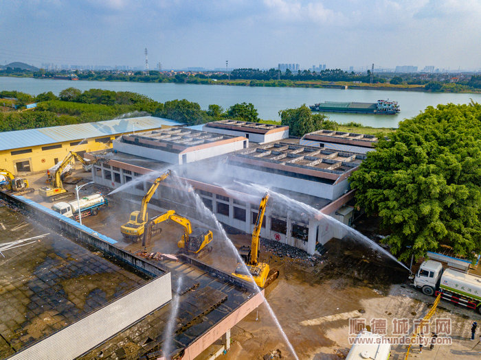 清拆過后的3.2萬平方米土地空間將結合水治理工程進行升級改造。.jpg