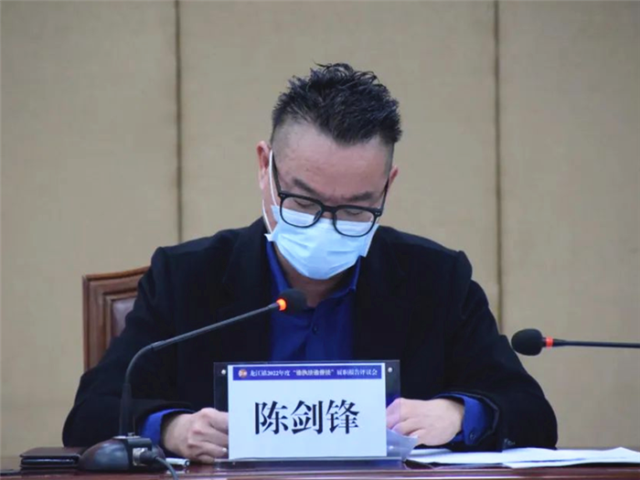 龍江司法所所長陳劍鋒對《規劃》重要內容進行解讀。_副本.png