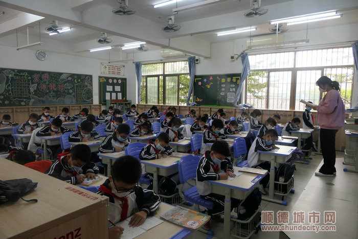 華口小學恢復教學秩序。.jpg
