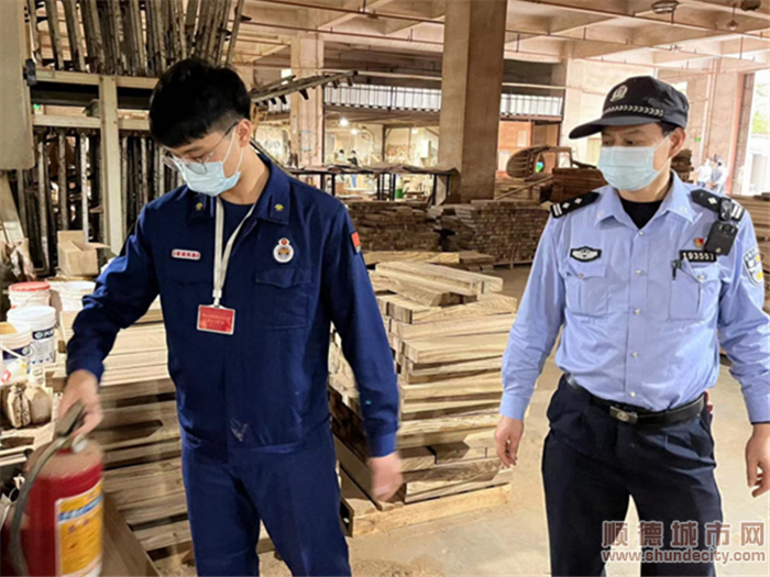 開展消防安全聯合檢查_副本.png