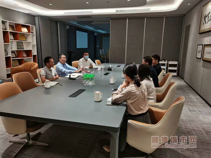 跟企業交流協調.jpg