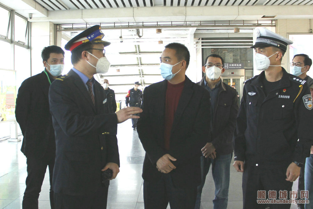 容桂城軌站預計年二十六到二十九為高峰。.JPG