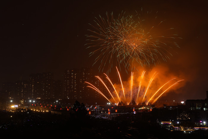 “花”開新城，祝福樂從。.jpg