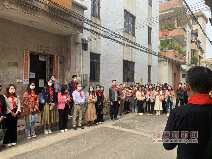 金榜后街講解青年社區建設.jpg