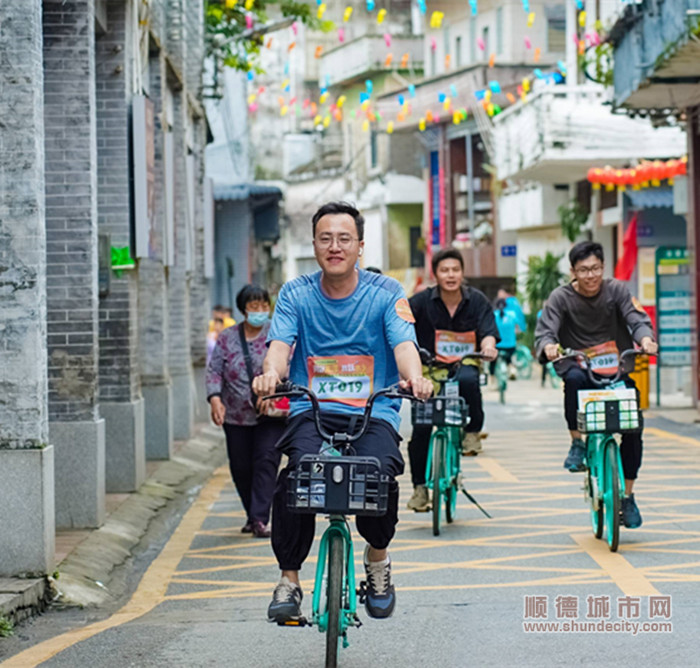 在龍?zhí)厄T行，用滾動的車輪感受生命活力，暢享堤圍綠道的清新風(fēng)景.jpg