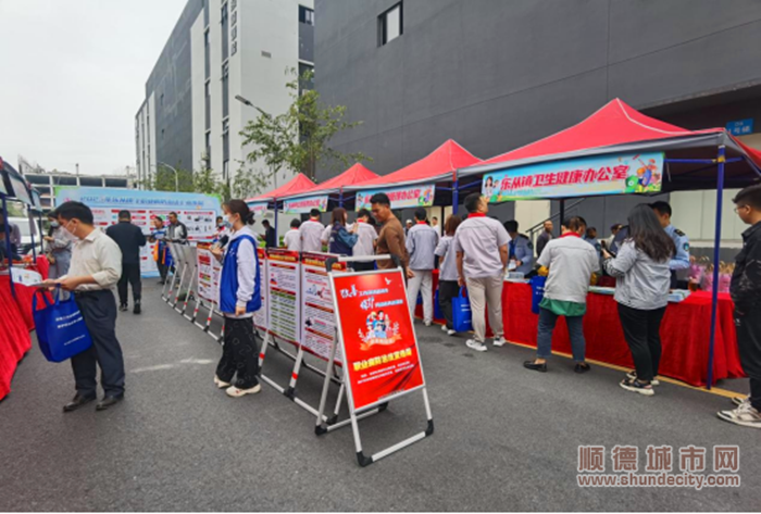 普及職業(yè)病防治知識，提高勞動者自我防護意識和能力。.png
