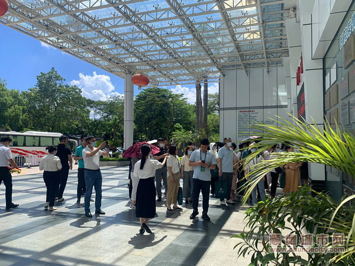 實地走訪樂從醫院，了解樂從健共體工作。.jpg